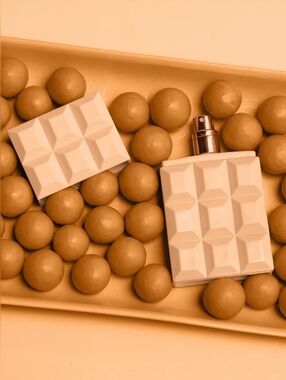 Sabrina Carpenter Sweet Tooth Caramel Dream